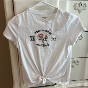 Abercrombie kids 9/10 girls short sleeved shirt top